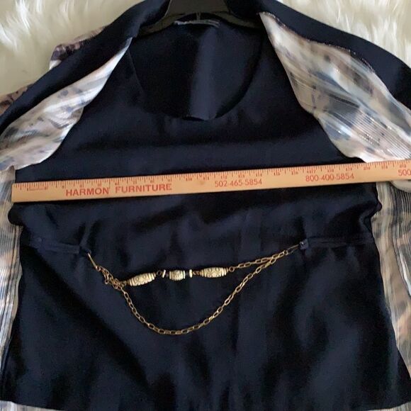 Navy blue and white blazer with built in navy blue tank. - Picture 7 of 11